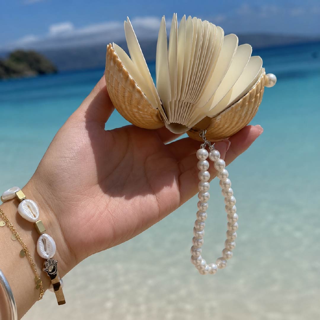 Amber Tide | Chestnut Mother of Pearl Journal Charm - Handcrafted 1 PC
