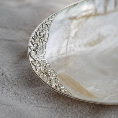 Lotus Symbol Symbol Giant Mother of Pearl Seashell Dish - Handcrafted 1 PC