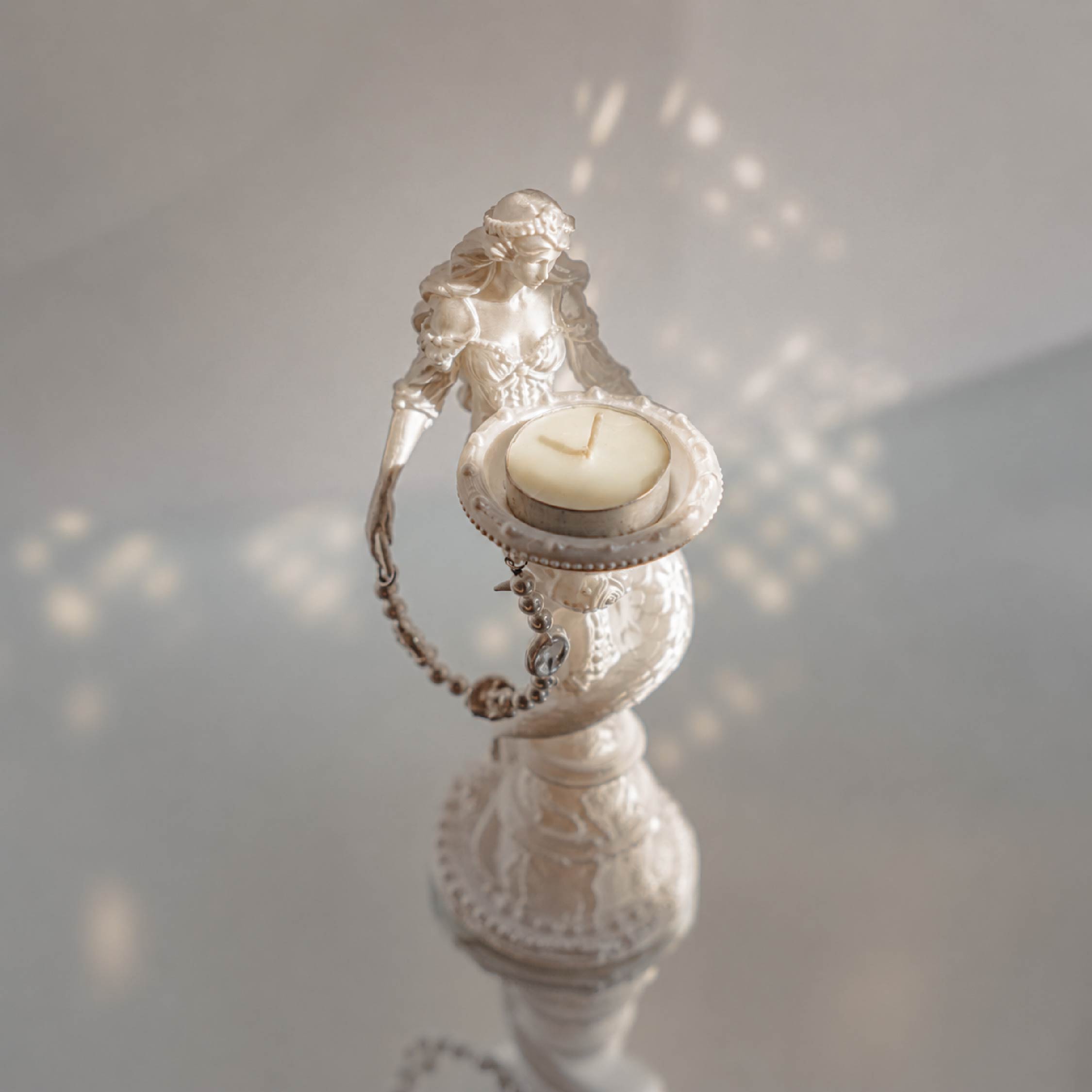 Vintage Mermaid’s Liquid-Pearl Resin Jewelry Tray & Candle Holder - Handcrafted 1 PC