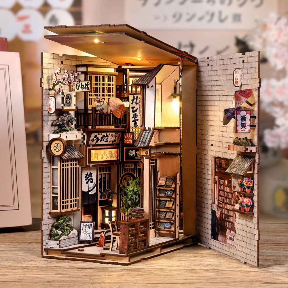 The Alley Waiting for the Cat DIY Book Nook Kit