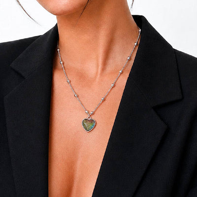 Peach Heart Mood Necklace Temperature Control Color Change